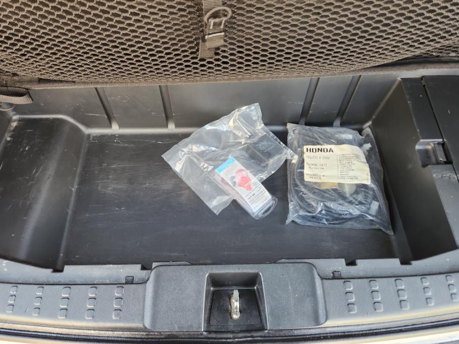 2009 Honda Pilot 4WD 4dr Touring w/Navi, available for sale in West Babylon, New York | SGM Auto Sales. West Babylon, New York 2009 Honda Pilot 4WD 4dr Touring w/Navi, available for sale in West Babylon, New York | SGM Auto Sales. West Babylon, New York