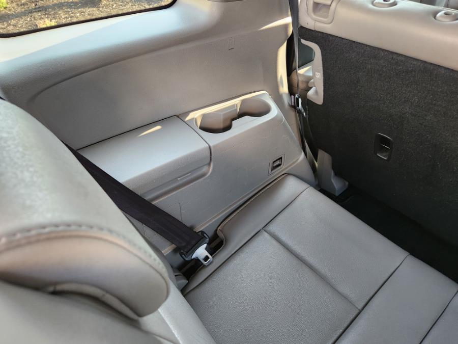 2009 Honda Pilot 4WD 4dr Touring w/Navi, available for sale in West Babylon, New York | SGM Auto Sales. West Babylon, New York 2009 Honda Pilot 4WD 4dr Touring w/Navi, available for sale in West Babylon, New York | SGM Auto Sales. West Babylon, New York