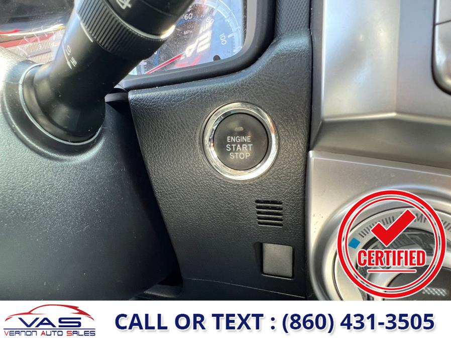 2015 Toyota 4Runner 4WD 4dr V6 Limited (Natl), available for sale in Manchester, Connecticut | Vernon Auto Sale & Service. Manchester, Connecticut 2015 Toyota 4Runner 4WD 4dr V6 Limited (Natl), available for sale in Manchester, Connecticut | Vernon Auto Sale & Service. Manchester, Connecticut