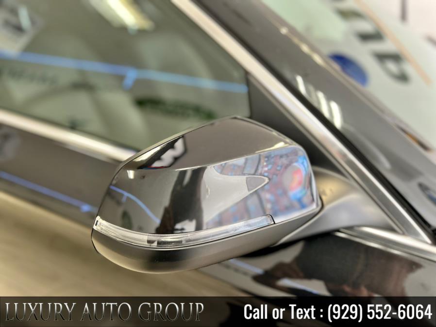 2016 BMW 5 Series 4dr Sdn 528i xDrive AWD, available for sale in Bronx, New York | Luxury Auto Group. Bronx, New York 2016 BMW 5 Series 4dr Sdn 528i xDrive AWD, available for sale in Bronx, New York | Luxury Auto Group. Bronx, New York