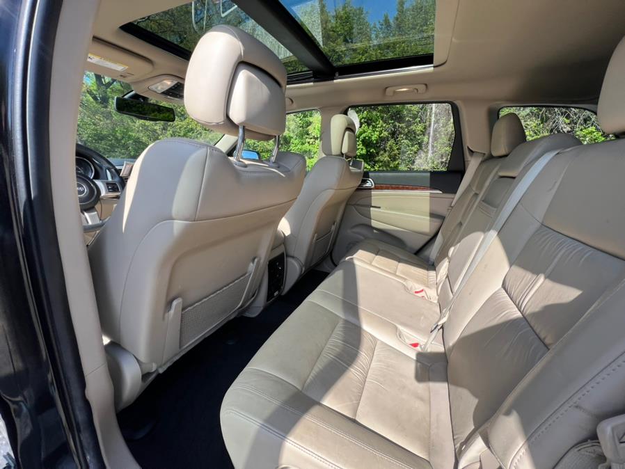 2012 Jeep Grand Cherokee 4WD 4dr Limited, available for sale in Waterbury, Connecticut | Platinum Auto Care. Waterbury, Connecticut 2012 Jeep Grand Cherokee 4WD 4dr Limited, available for sale in Waterbury, Connecticut | Platinum Auto Care. Waterbury, Connecticut