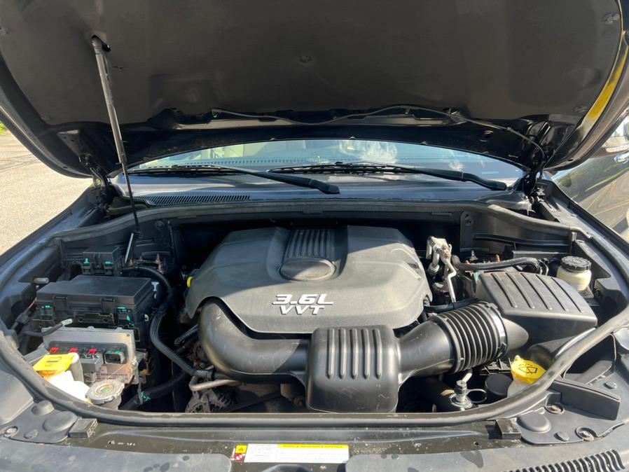 2012 Jeep Grand Cherokee 4WD 4dr Limited, available for sale in Waterbury, Connecticut | Platinum Auto Care. Waterbury, Connecticut 2012 Jeep Grand Cherokee 4WD 4dr Limited, available for sale in Waterbury, Connecticut | Platinum Auto Care. Waterbury, Connecticut
