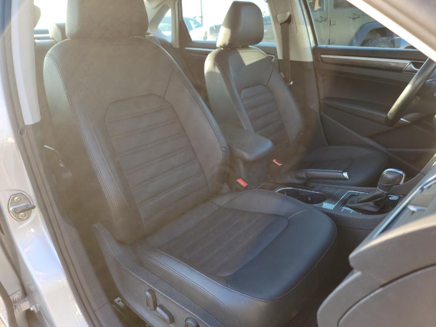 2017 Volkswagen Passat 1.8T SEL Premium Auto, available for sale in Philadelphia, Pennsylvania | Eugen's Auto Sales & Repairs. Philadelphia, Pennsylvania 2017 Volkswagen Passat 1.8T SEL Premium Auto, available for sale in Philadelphia, Pennsylvania | Eugen's Auto Sales & Repairs. Philadelphia, Pennsylvania