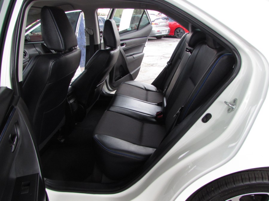 2017 Toyota Corolla SE CVT (Natl), available for sale in Orlando, Florida | VIP Auto Enterprise, Inc. Orlando, Florida 2017 Toyota Corolla SE CVT (Natl), available for sale in Orlando, Florida | VIP Auto Enterprise, Inc. Orlando, Florida