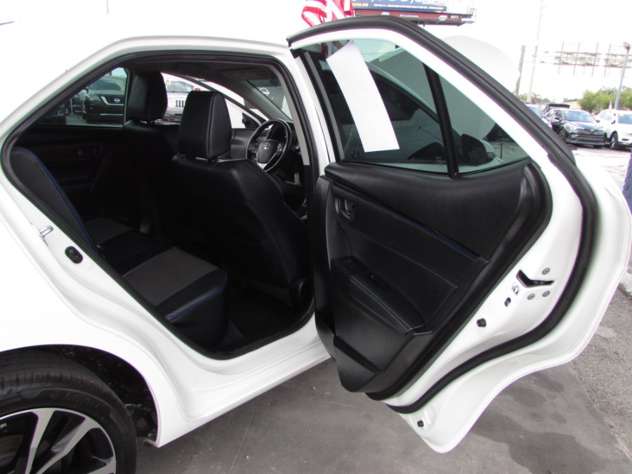 2017 Toyota Corolla SE CVT (Natl), available for sale in Orlando, Florida | VIP Auto Enterprise, Inc. Orlando, Florida 2017 Toyota Corolla SE CVT (Natl), available for sale in Orlando, Florida | VIP Auto Enterprise, Inc. Orlando, Florida