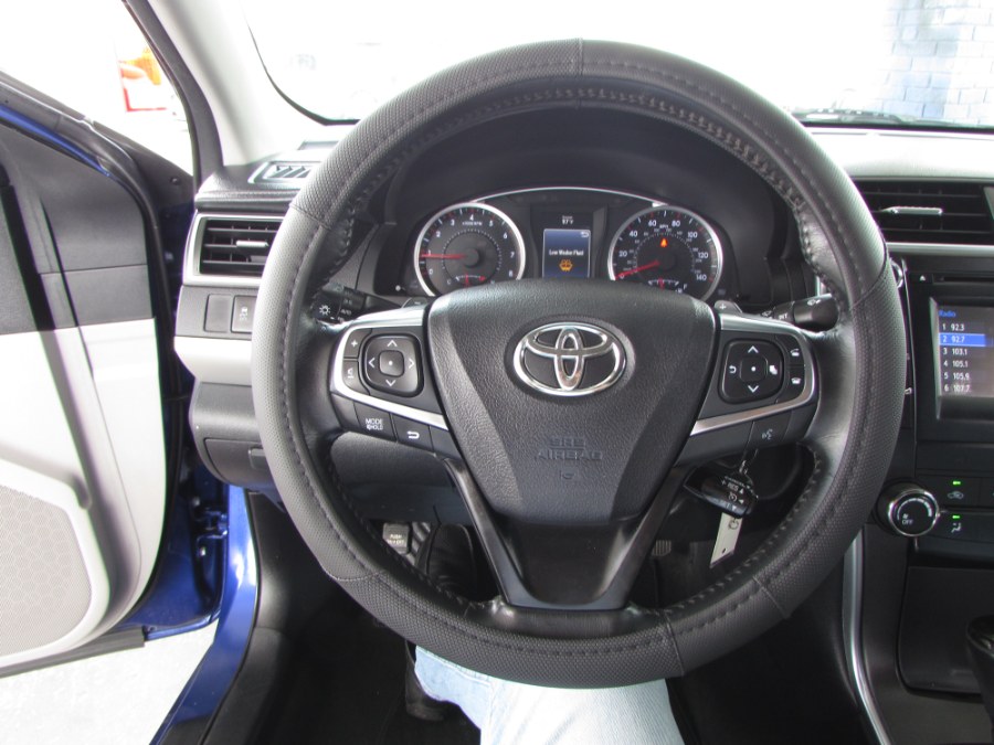 2016 Toyota Camry 4dr Sdn I4 Auto SE (Natl), available for sale in Orlando, Florida | VIP Auto Enterprise, Inc. Orlando, Florida 2016 Toyota Camry 4dr Sdn I4 Auto SE (Natl), available for sale in Orlando, Florida | VIP Auto Enterprise, Inc. Orlando, Florida
