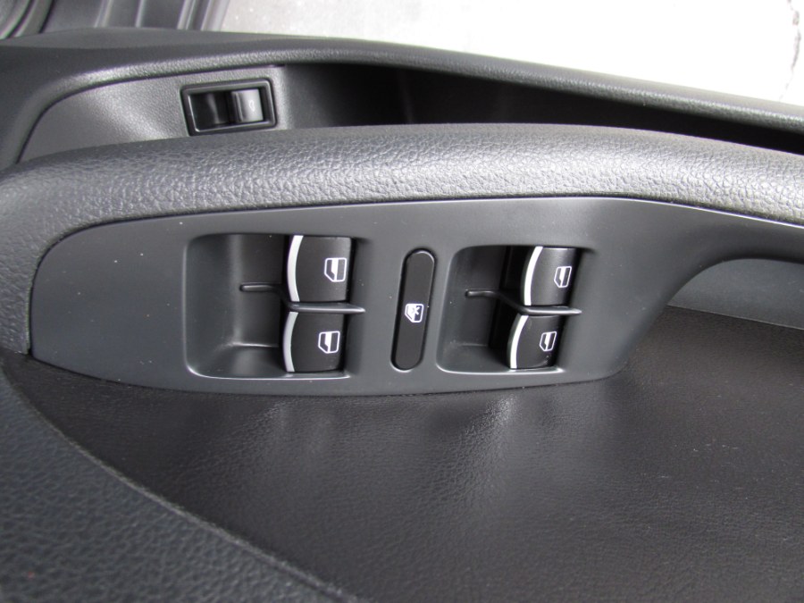 2014 Volkswagen Jetta Sedan 4dr Auto SEL, available for sale in Orlando, Florida | VIP Auto Enterprise, Inc. Orlando, Florida 2014 Volkswagen Jetta Sedan 4dr Auto SEL, available for sale in Orlando, Florida | VIP Auto Enterprise, Inc. Orlando, Florida