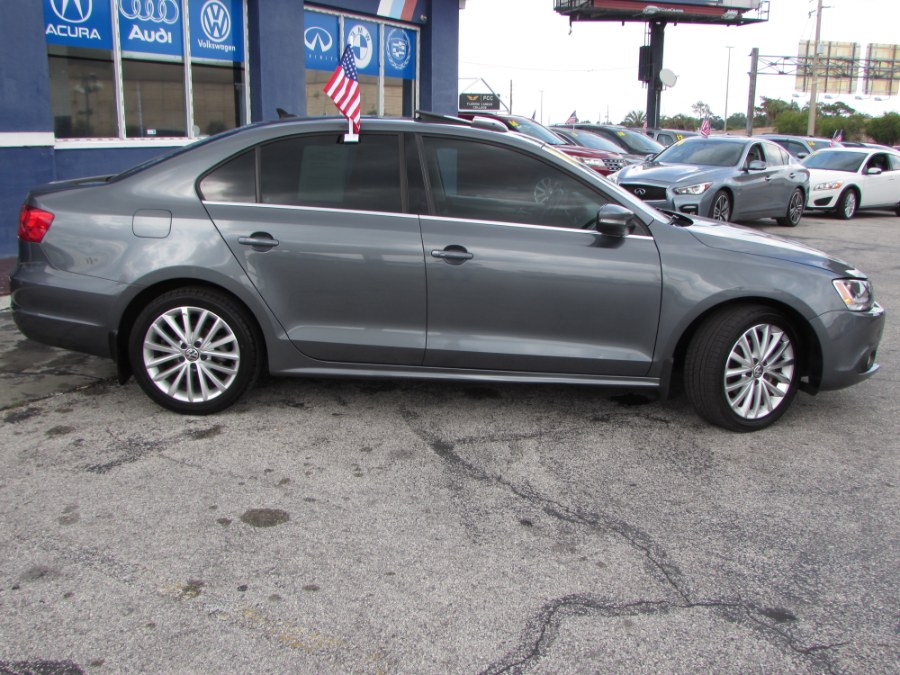2014 Volkswagen Jetta Sedan 4dr Auto SEL, available for sale in Orlando, Florida | VIP Auto Enterprise, Inc. Orlando, Florida 2014 Volkswagen Jetta Sedan 4dr Auto SEL, available for sale in Orlando, Florida | VIP Auto Enterprise, Inc. Orlando, Florida