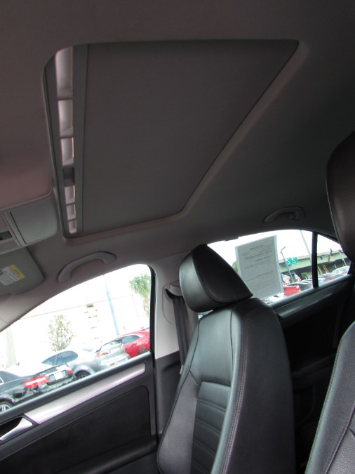 2014 Volkswagen Jetta Sedan 4dr Auto SEL, available for sale in Orlando, Florida | VIP Auto Enterprise, Inc. Orlando, Florida 2014 Volkswagen Jetta Sedan 4dr Auto SEL, available for sale in Orlando, Florida | VIP Auto Enterprise, Inc. Orlando, Florida