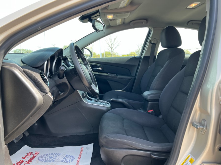 2014 Chevrolet Cruze 4dr Sdn Auto 1LT, available for sale in Ortonville, Michigan | Marsh Auto Sales LLC. Ortonville, Michigan 2014 Chevrolet Cruze 4dr Sdn Auto 1LT, available for sale in Ortonville, Michigan | Marsh Auto Sales LLC. Ortonville, Michigan