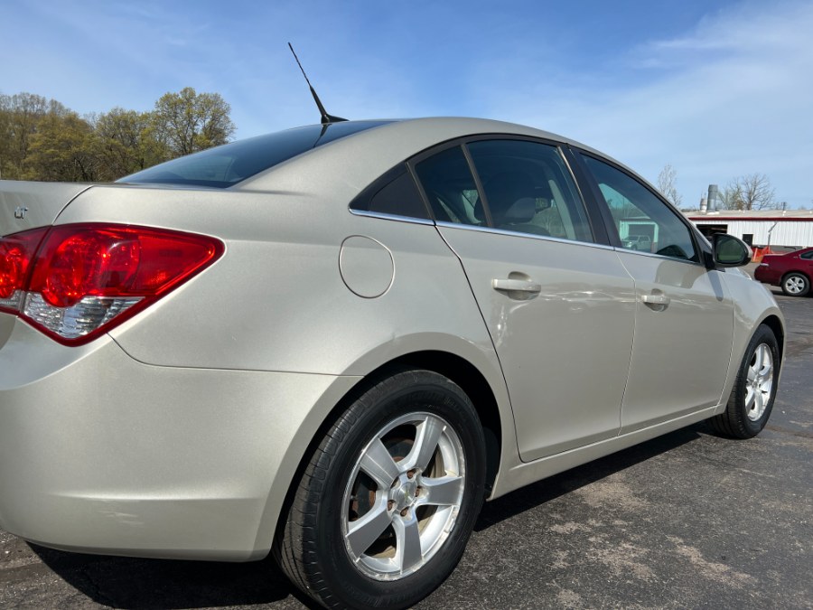 2014 Chevrolet Cruze 4dr Sdn Auto 1LT, available for sale in Ortonville, Michigan | Marsh Auto Sales LLC. Ortonville, Michigan 2014 Chevrolet Cruze 4dr Sdn Auto 1LT, available for sale in Ortonville, Michigan | Marsh Auto Sales LLC. Ortonville, Michigan