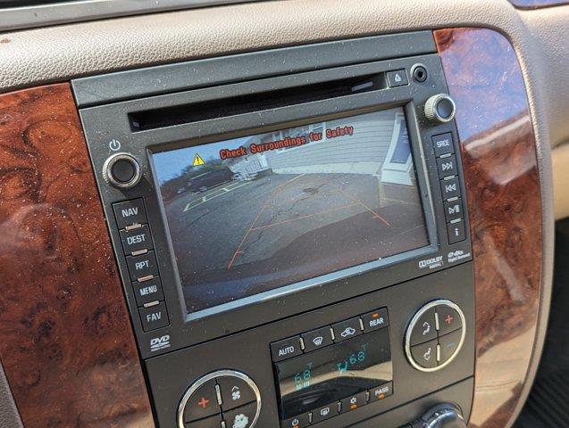 2014 Chevrolet Suburban 4WD 4dr LT, available for sale in Clinton, Connecticut | M&M Motors International. Clinton, Connecticut 2014 Chevrolet Suburban 4WD 4dr LT, available for sale in Clinton, Connecticut | M&M Motors International. Clinton, Connecticut