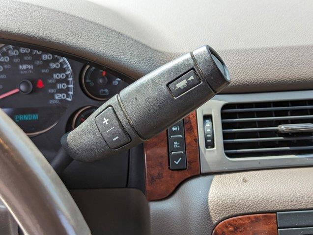 2014 Chevrolet Suburban 4WD 4dr LT, available for sale in Clinton, Connecticut | M&M Motors International. Clinton, Connecticut 2014 Chevrolet Suburban 4WD 4dr LT, available for sale in Clinton, Connecticut | M&M Motors International. Clinton, Connecticut