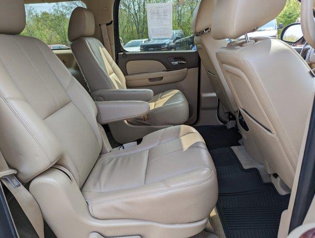 2014 Chevrolet Suburban 4WD 4dr LT, available for sale in Clinton, Connecticut | M&M Motors International. Clinton, Connecticut 2014 Chevrolet Suburban 4WD 4dr LT, available for sale in Clinton, Connecticut | M&M Motors International. Clinton, Connecticut