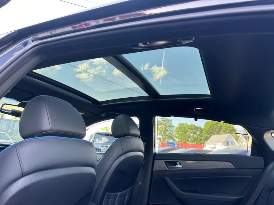 2019 Hyundai Sonata Limited 2.0T, available for sale in Taunton, Massachusetts | Rt 138 Auto Center Inc . Taunton, Massachusetts 2019 Hyundai Sonata Limited 2.0T, available for sale in Taunton, Massachusetts | Rt 138 Auto Center Inc . Taunton, Massachusetts