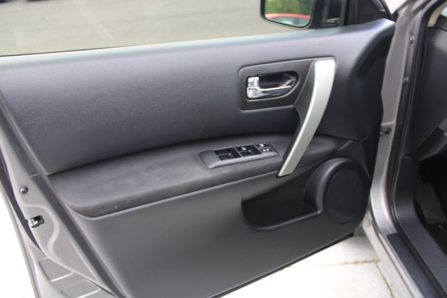 2015 Nissan Rogue Select AWD 4dr S, available for sale in Plantsville, Connecticut | Auto House of Luxury. Plantsville, Connecticut 2015 Nissan Rogue Select AWD 4dr S, available for sale in Plantsville, Connecticut | Auto House of Luxury. Plantsville, Connecticut