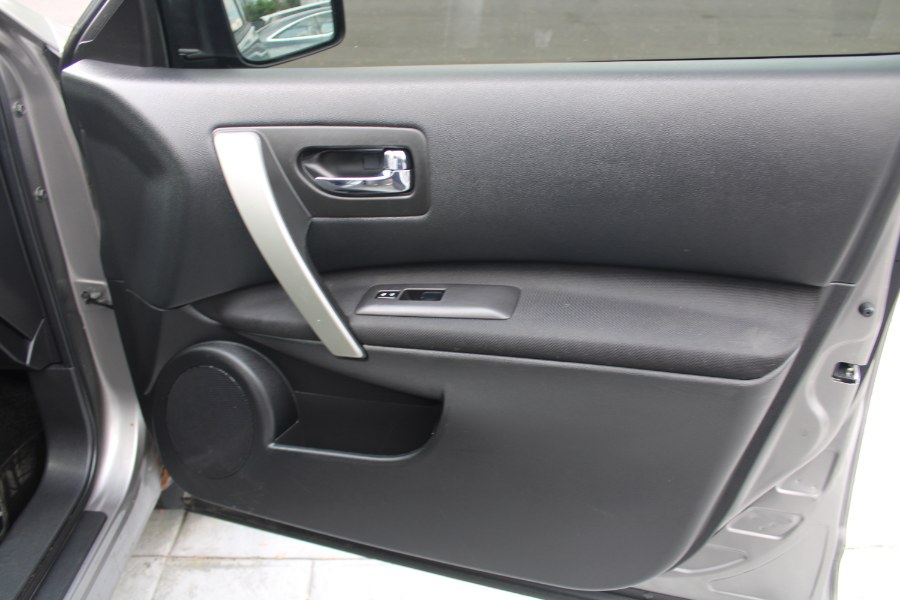 2015 Nissan Rogue Select AWD 4dr S, available for sale in Plantsville, Connecticut | Auto House of Luxury. Plantsville, Connecticut 2015 Nissan Rogue Select AWD 4dr S, available for sale in Plantsville, Connecticut | Auto House of Luxury. Plantsville, Connecticut