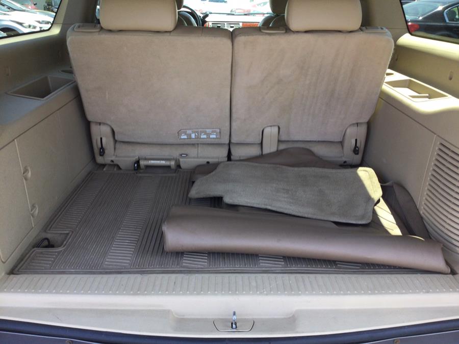 2013 Chevrolet Suburban 4WD 4dr 1500 LTZ, available for sale in Plantsville, Connecticut | L&S Automotive LLC. Plantsville, Connecticut 2013 Chevrolet Suburban 4WD 4dr 1500 LTZ, available for sale in Plantsville, Connecticut | L&S Automotive LLC. Plantsville, Connecticut