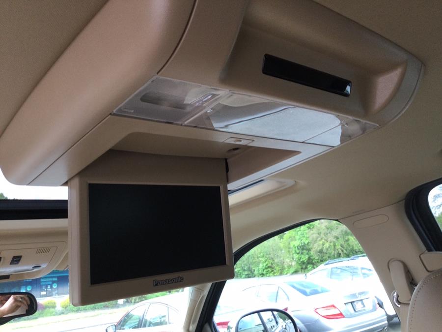 2013 Chevrolet Suburban 4WD 4dr 1500 LTZ, available for sale in Plantsville, Connecticut | L&S Automotive LLC. Plantsville, Connecticut 2013 Chevrolet Suburban 4WD 4dr 1500 LTZ, available for sale in Plantsville, Connecticut | L&S Automotive LLC. Plantsville, Connecticut
