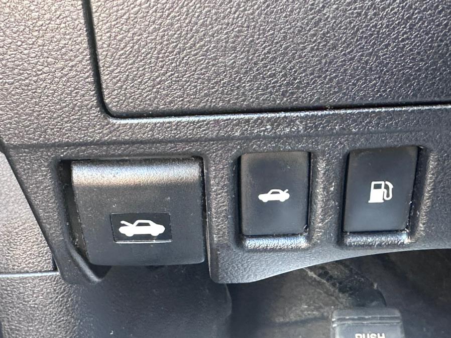 2014 Lexus ES 300h 4dr Sdn Hybrid, available for sale in Revere, Massachusetts | Wonderland Auto. Revere, Massachusetts 2014 Lexus ES 300h 4dr Sdn Hybrid, available for sale in Revere, Massachusetts | Wonderland Auto. Revere, Massachusetts