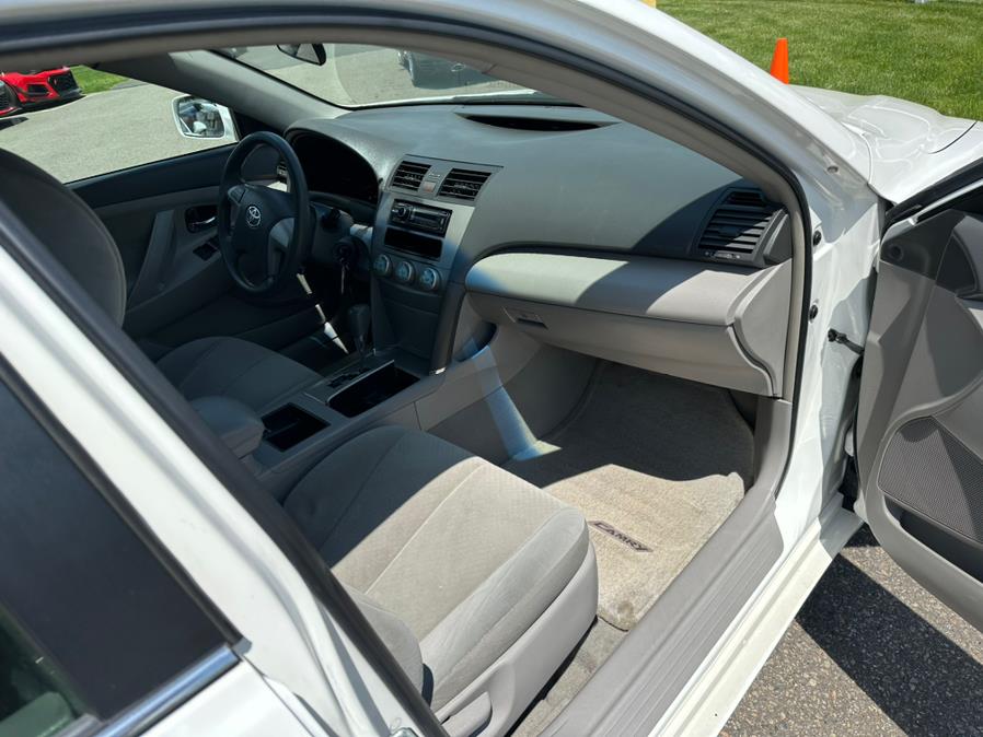 2007 Toyota Camry 4dr Sdn I4 Auto LE (Natl), available for sale in South Windsor, Connecticut | Mike And Tony Auto Sales, Inc. South Windsor, Connecticut 2007 Toyota Camry 4dr Sdn I4 Auto LE (Natl), available for sale in South Windsor, Connecticut | Mike And Tony Auto Sales, Inc. South Windsor, Connecticut