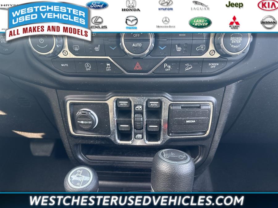 2019 Jeep Wrangler Unlimited Sahara, available for sale in White Plains, New York | Westchester Used Vehicles. White Plains, New York 2019 Jeep Wrangler Unlimited Sahara, available for sale in White Plains, New York | Westchester Used Vehicles. White Plains, New York