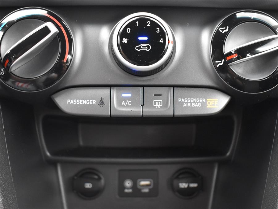 2019 Hyundai Kona SE Auto AWD, available for sale in Irvington, New Jersey | Foreign Auto Imports. Irvington, New Jersey 2019 Hyundai Kona SE Auto AWD, available for sale in Irvington, New Jersey | Foreign Auto Imports. Irvington, New Jersey