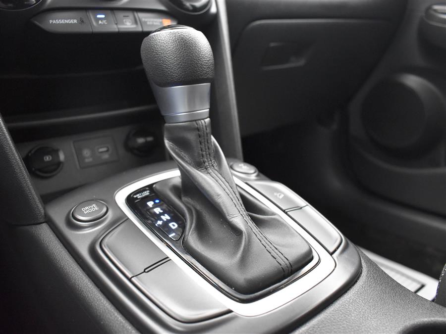 2019 Hyundai Kona SE Auto AWD, available for sale in Irvington, New Jersey | Foreign Auto Imports. Irvington, New Jersey 2019 Hyundai Kona SE Auto AWD, available for sale in Irvington, New Jersey | Foreign Auto Imports. Irvington, New Jersey
