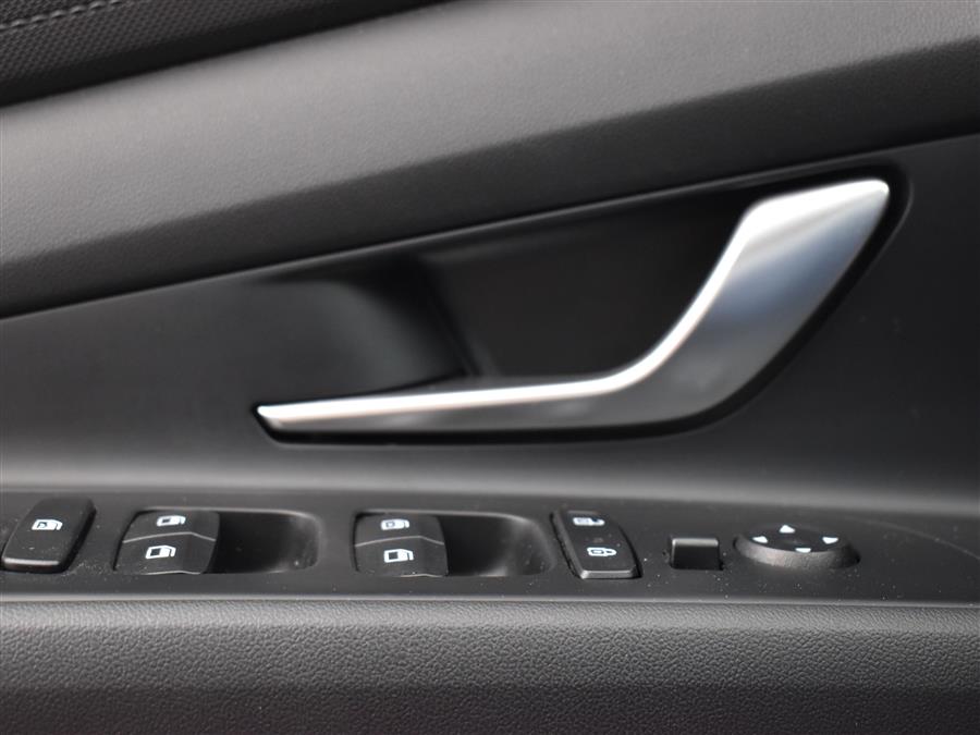 2022 Hyundai Elantra SEL IVT, available for sale in Irvington, New Jersey | Foreign Auto Imports. Irvington, New Jersey 2022 Hyundai Elantra SEL IVT, available for sale in Irvington, New Jersey | Foreign Auto Imports. Irvington, New Jersey