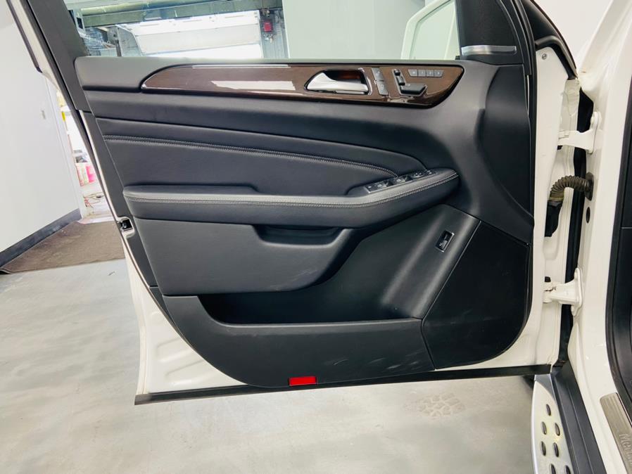 2015 Mercedes-Benz M-Class 4MATIC 4dr ML 350, available for sale in Linden, New Jersey | East Coast Auto Group. Linden, New Jersey 2015 Mercedes-Benz M-Class 4MATIC 4dr ML 350, available for sale in Linden, New Jersey | East Coast Auto Group. Linden, New Jersey
