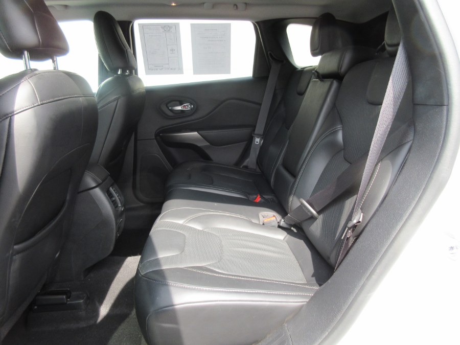 2020 Jeep Cherokee Limited 4x4, available for sale in Linden, New Jersey | Route 27 Auto Mall. Linden, New Jersey 2020 Jeep Cherokee Limited 4x4, available for sale in Linden, New Jersey | Route 27 Auto Mall. Linden, New Jersey