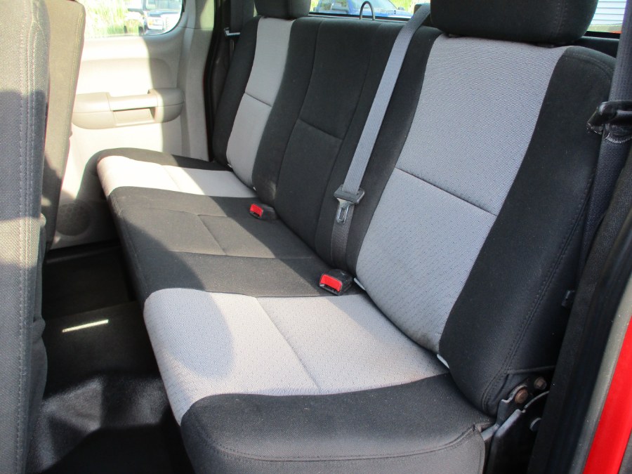 2009 GMC Sierra 1500 4WD Ext Cab 143.5" Work Truck, available for sale in Suffield, Connecticut | Suffield Auto Sales. Suffield, Connecticut 2009 GMC Sierra 1500 4WD Ext Cab 143.5" Work Truck, available for sale in Suffield, Connecticut | Suffield Auto Sales. Suffield, Connecticut