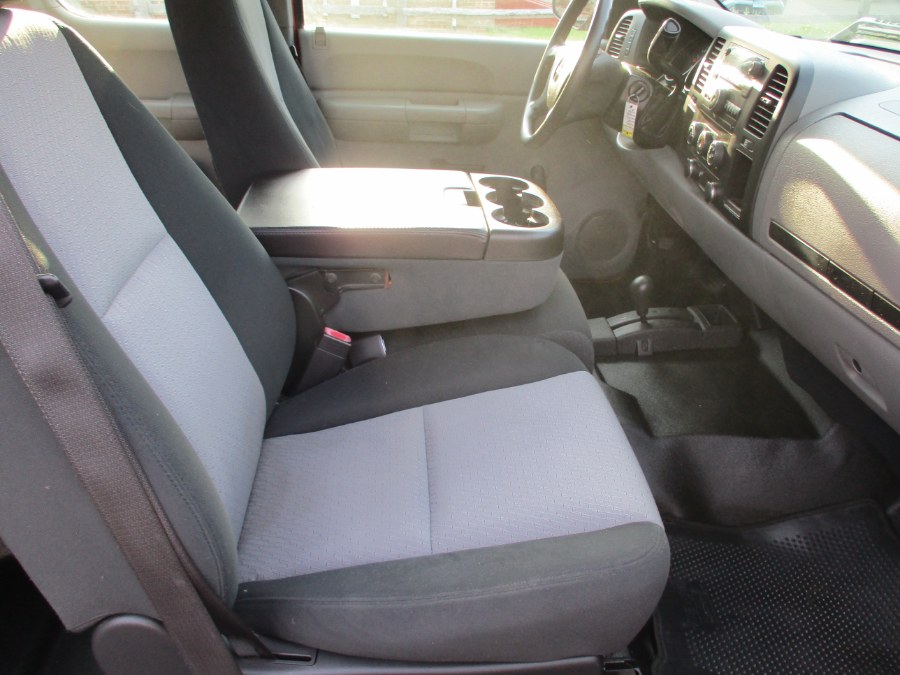 2009 GMC Sierra 1500 4WD Ext Cab 143.5" Work Truck, available for sale in Suffield, Connecticut | Suffield Auto Sales. Suffield, Connecticut 2009 GMC Sierra 1500 4WD Ext Cab 143.5" Work Truck, available for sale in Suffield, Connecticut | Suffield Auto Sales. Suffield, Connecticut