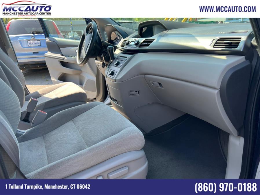 2015 Honda Odyssey 5dr LX, available for sale in Manchester, Connecticut | Manchester Autocar Center. Manchester, Connecticut 2015 Honda Odyssey 5dr LX, available for sale in Manchester, Connecticut | Manchester Autocar Center. Manchester, Connecticut