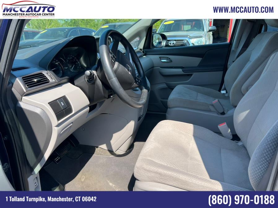 2015 Honda Odyssey 5dr LX, available for sale in Manchester, Connecticut | Manchester Autocar Center. Manchester, Connecticut 2015 Honda Odyssey 5dr LX, available for sale in Manchester, Connecticut | Manchester Autocar Center. Manchester, Connecticut