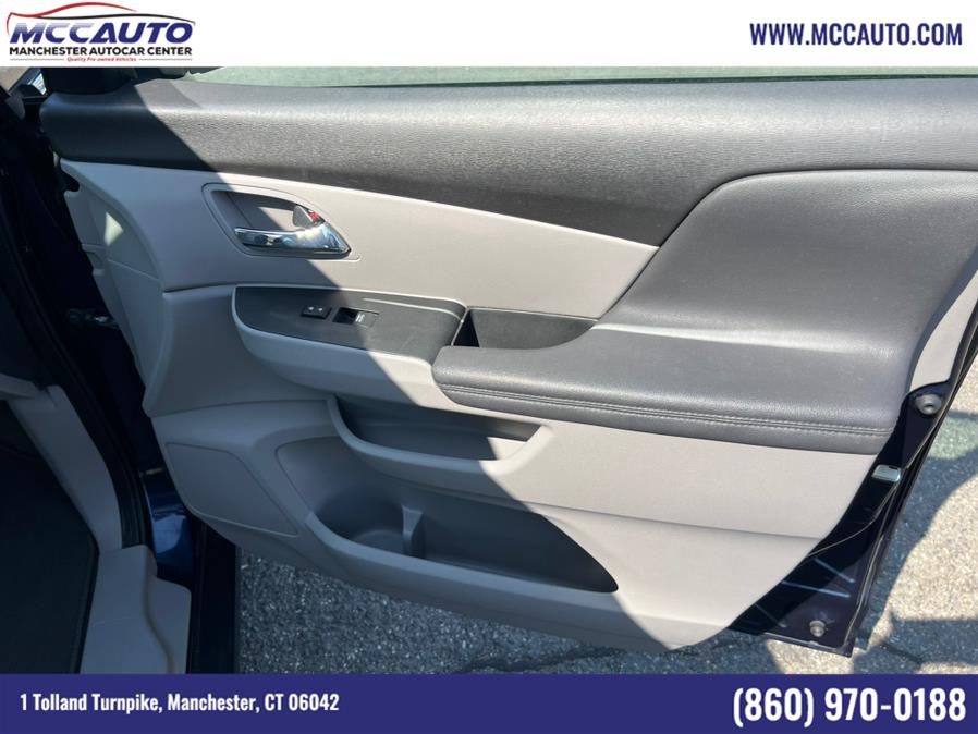 2015 Honda Odyssey 5dr LX, available for sale in Manchester, Connecticut | Manchester Autocar Center. Manchester, Connecticut 2015 Honda Odyssey 5dr LX, available for sale in Manchester, Connecticut | Manchester Autocar Center. Manchester, Connecticut