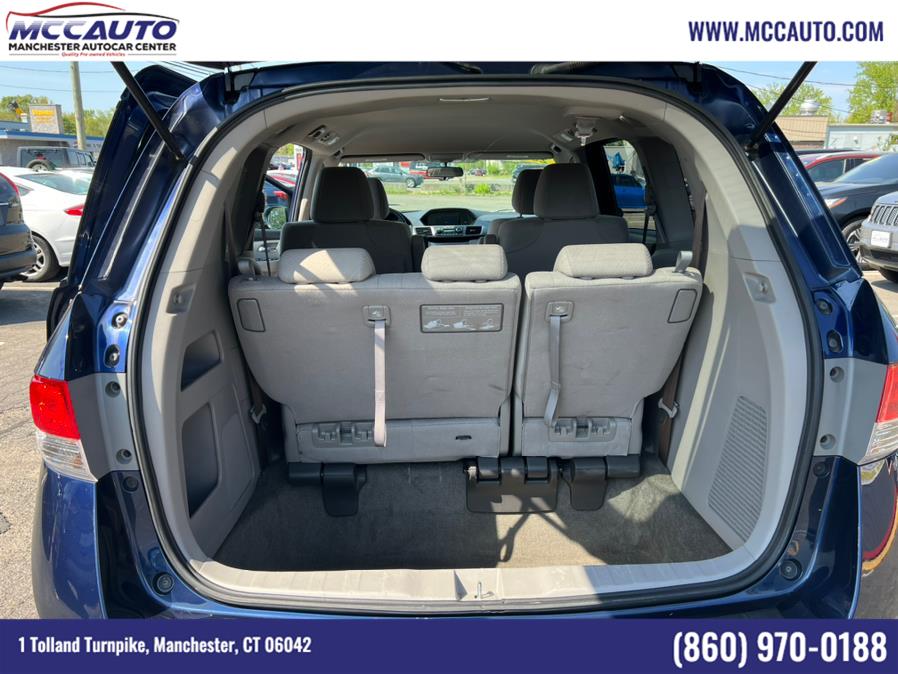 2015 Honda Odyssey 5dr LX, available for sale in Manchester, Connecticut | Manchester Autocar Center. Manchester, Connecticut 2015 Honda Odyssey 5dr LX, available for sale in Manchester, Connecticut | Manchester Autocar Center. Manchester, Connecticut