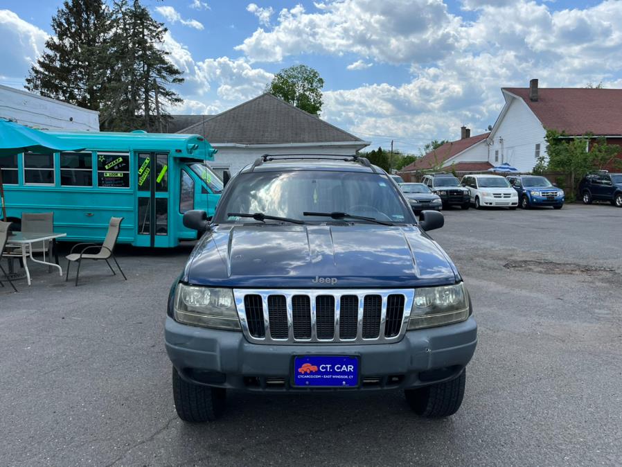 2000 Jeep Grand Cherokee 4dr Laredo 4WD, available for sale in East Windsor, Connecticut | CT Car Co LLC. East Windsor, Connecticut