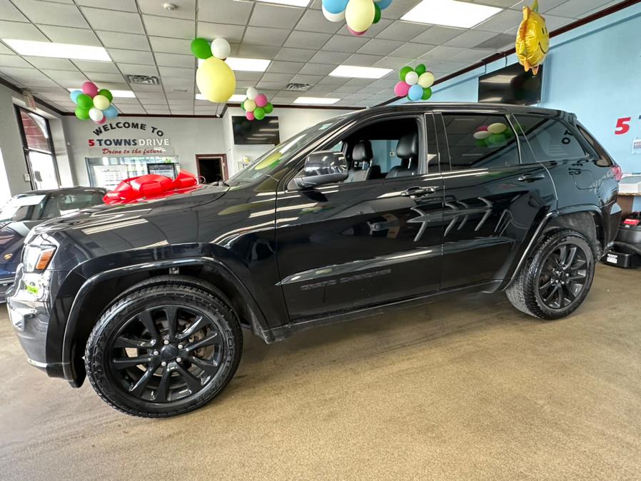 2018 Jeep Grand Cherokee Altitude 4x4 *Ltd Avail*, available for sale in Inwood, New York | 5 Towns Drive. Inwood, New York 2018 Jeep Grand Cherokee Altitude 4x4 *Ltd Avail*, available for sale in Inwood, New York | 5 Towns Drive. Inwood, New York