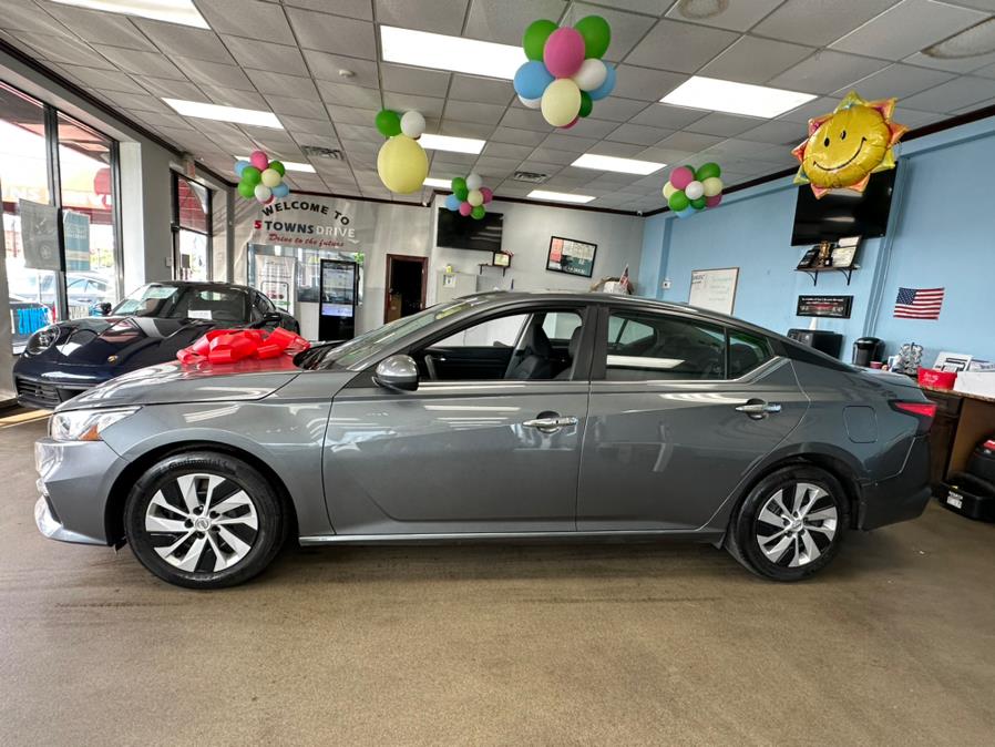 2020 Nissan Altima 2.5 S Sedan, available for sale in Inwood, New York | 5 Towns Drive. Inwood, New York 2020 Nissan Altima 2.5 S Sedan, available for sale in Inwood, New York | 5 Towns Drive. Inwood, New York