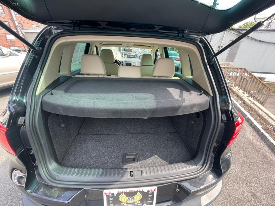 2013 Volkswagen Tiguan 4WD 4dr Auto SE w/Sunroof & Nav *Ltd Avail*, available for sale in Irvington, New Jersey | Elis Motors Corp. Irvington, New Jersey 2013 Volkswagen Tiguan 4WD 4dr Auto SE w/Sunroof & Nav *Ltd Avail*, available for sale in Irvington, New Jersey | Elis Motors Corp. Irvington, New Jersey
