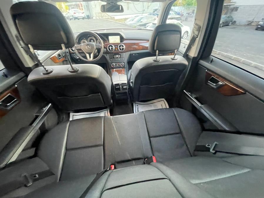 2015 Mercedes-Benz GLK-Class 4MATIC 4dr GLK 350, available for sale in Irvington, New Jersey | Elis Motors Corp. Irvington, New Jersey 2015 Mercedes-Benz GLK-Class 4MATIC 4dr GLK 350, available for sale in Irvington, New Jersey | Elis Motors Corp. Irvington, New Jersey