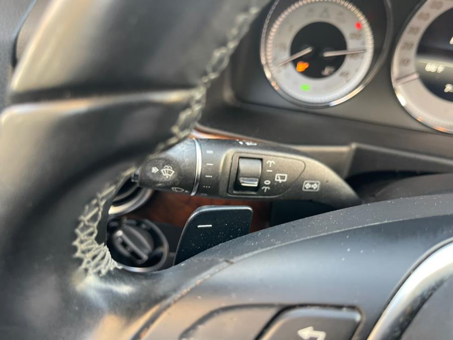 2015 Mercedes-Benz GLK-Class 4MATIC 4dr GLK 350, available for sale in Irvington, New Jersey | Elis Motors Corp. Irvington, New Jersey 2015 Mercedes-Benz GLK-Class 4MATIC 4dr GLK 350, available for sale in Irvington, New Jersey | Elis Motors Corp. Irvington, New Jersey