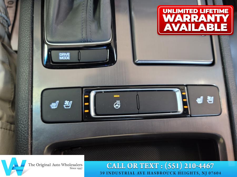 2016 Hyundai Genesis 4dr Sdn V6 3.8L AWD, available for sale in Hasbrouck Heights, New Jersey | AW Auto & Truck Wholesalers, Inc. Hasbrouck Heights, New Jersey 2016 Hyundai Genesis 4dr Sdn V6 3.8L AWD, available for sale in Hasbrouck Heights, New Jersey | AW Auto & Truck Wholesalers, Inc. Hasbrouck Heights, New Jersey