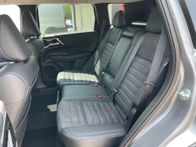 2023 Mitsubishi Outlander SE, available for sale in Great Neck, New York | Camy Cars. Great Neck, New York 2023 Mitsubishi Outlander SE, available for sale in Great Neck, New York | Camy Cars. Great Neck, New York
