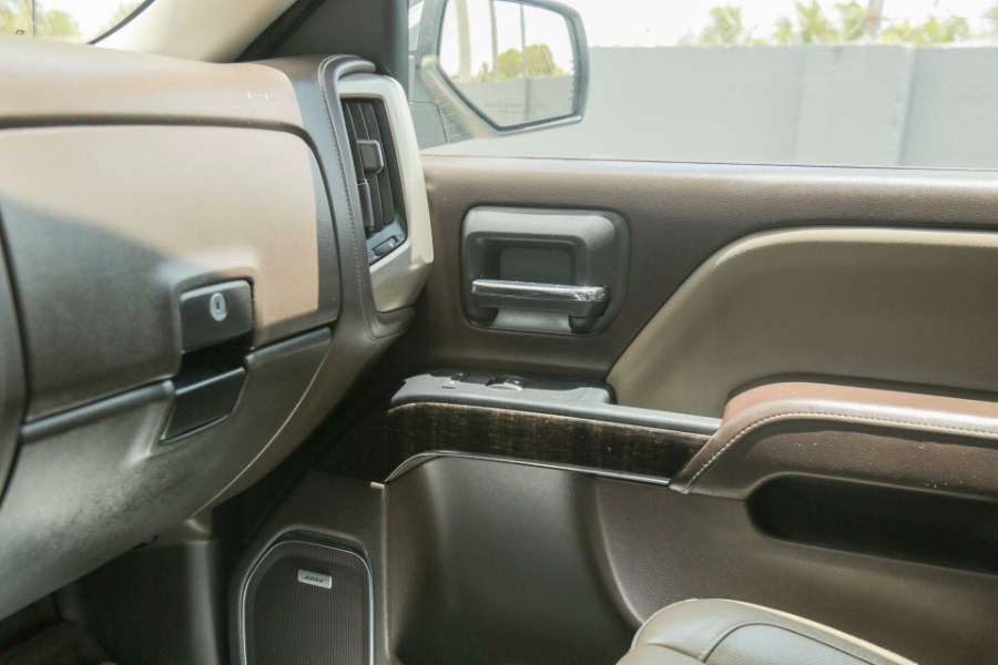 2015 GMC Sierra 1500 4WD Crew Cab 143.5" Denali, available for sale in Miami, Florida | 26 Motors Miami. Miami, Florida 2015 GMC Sierra 1500 4WD Crew Cab 143.5" Denali, available for sale in Miami, Florida | 26 Motors Miami. Miami, Florida