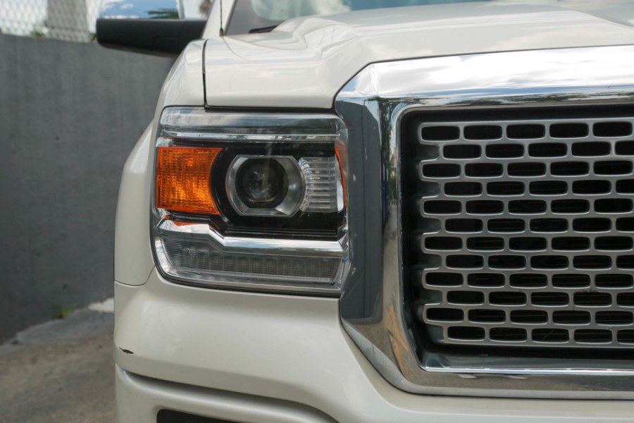 2015 GMC Sierra 1500 4WD Crew Cab 143.5" Denali, available for sale in Miami, Florida | 26 Motors Miami. Miami, Florida 2015 GMC Sierra 1500 4WD Crew Cab 143.5" Denali, available for sale in Miami, Florida | 26 Motors Miami. Miami, Florida