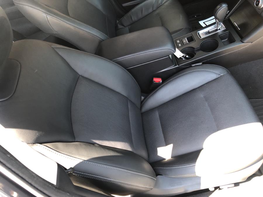 2015 Subaru Outback 4dr Wgn 2.5i Limited PZEV, available for sale in Waterbury, Connecticut | National Auto Brokers, Inc.. Waterbury, Connecticut 2015 Subaru Outback 4dr Wgn 2.5i Limited PZEV, available for sale in Waterbury, Connecticut | National Auto Brokers, Inc.. Waterbury, Connecticut