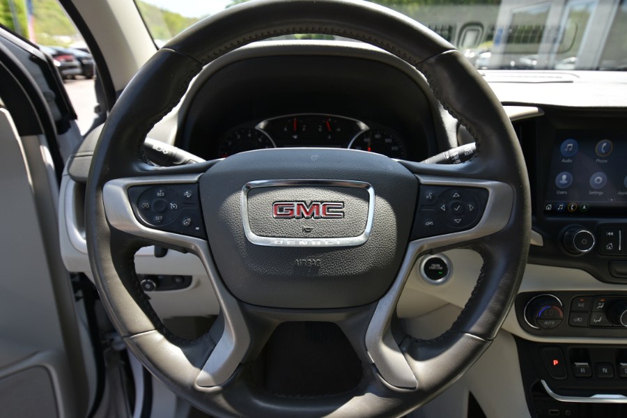 2019 GMC Terrain AWD 4dr Denali, available for sale in Waterbury, Connecticut | Highline Car Connection. Waterbury, Connecticut 2019 GMC Terrain AWD 4dr Denali, available for sale in Waterbury, Connecticut | Highline Car Connection. Waterbury, Connecticut