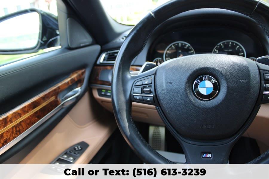 2015 BMW 7 Series 4dr Sdn 750i xDrive AWD, available for sale in Great Neck, New York | Great Neck Car Buyers & Sellers. Great Neck, New York 2015 BMW 7 Series 4dr Sdn 750i xDrive AWD, available for sale in Great Neck, New York | Great Neck Car Buyers & Sellers. Great Neck, New York